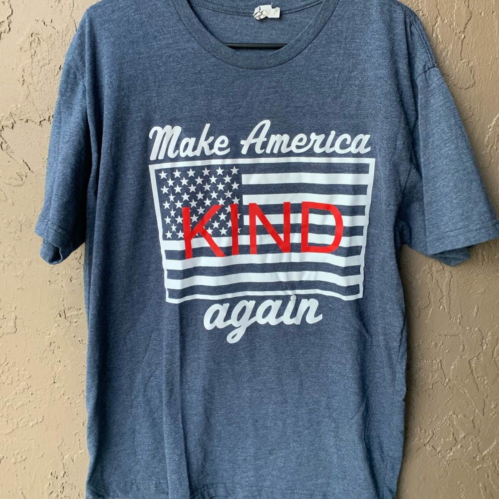 Make America kind again T-shirt
